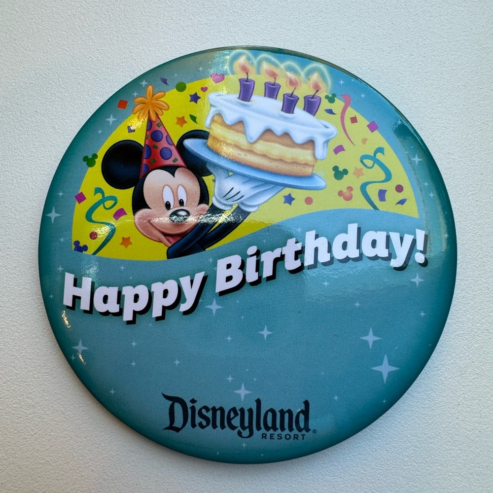 Disney Disneyland Resort “Happy Birthday” Button Pin